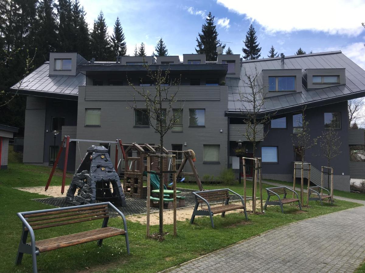 Apartman 哈拉霍夫 外观 照片